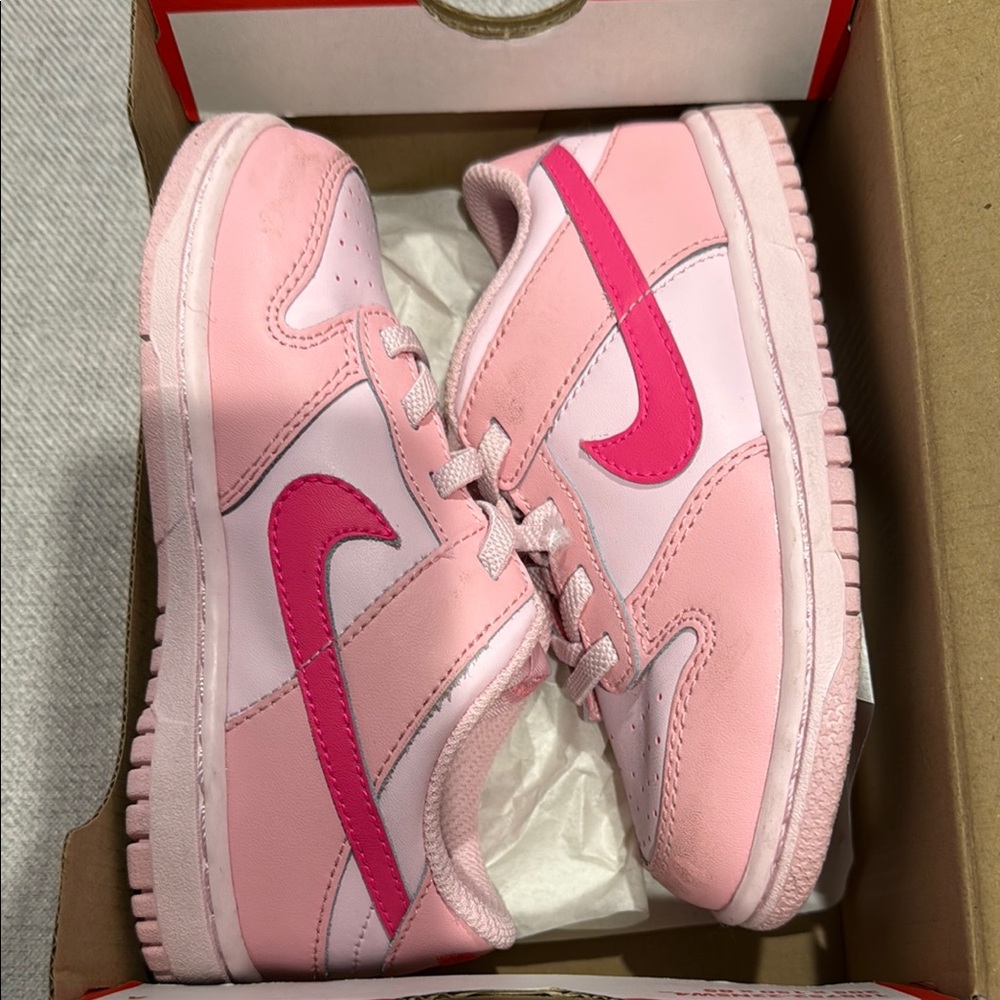 Nike dunk low double pink used kids size 10.